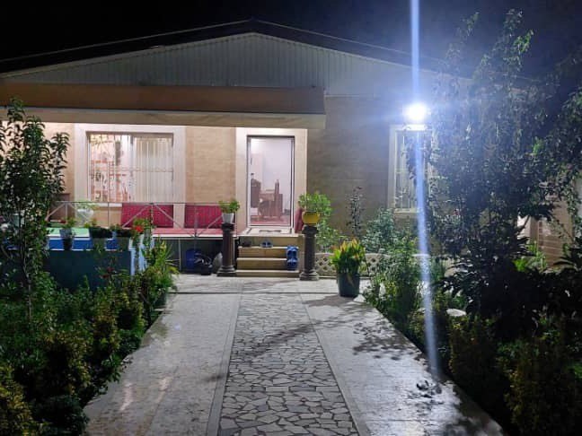 نمای بیرونی ساختمان