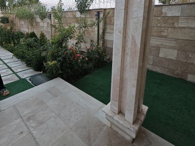 ویلای همکف استخر سرپوشیده آب گرم