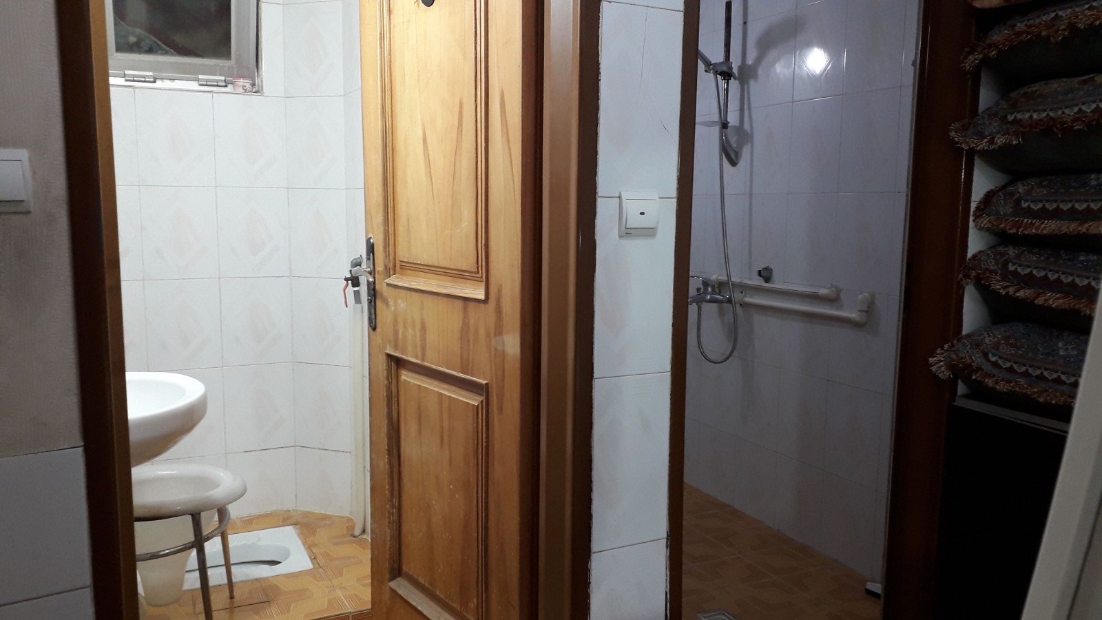 سرویس بهداشتی و حمام