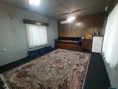 خونه باغ زیبنده