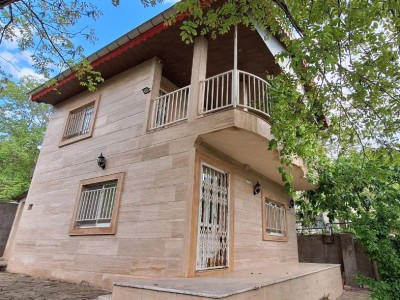 ویلای دوبلکس ییلاقی با فضای سبز بزرگ روستای شمام