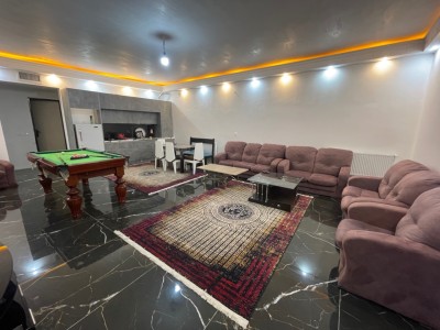 دوخوابه استخر آبگرم سرپوشیده با بیلیارد فروردین