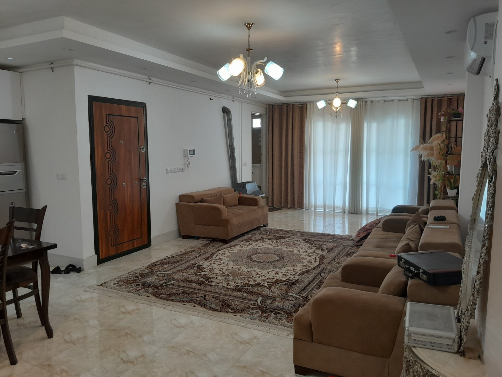اتاق پذیرایی