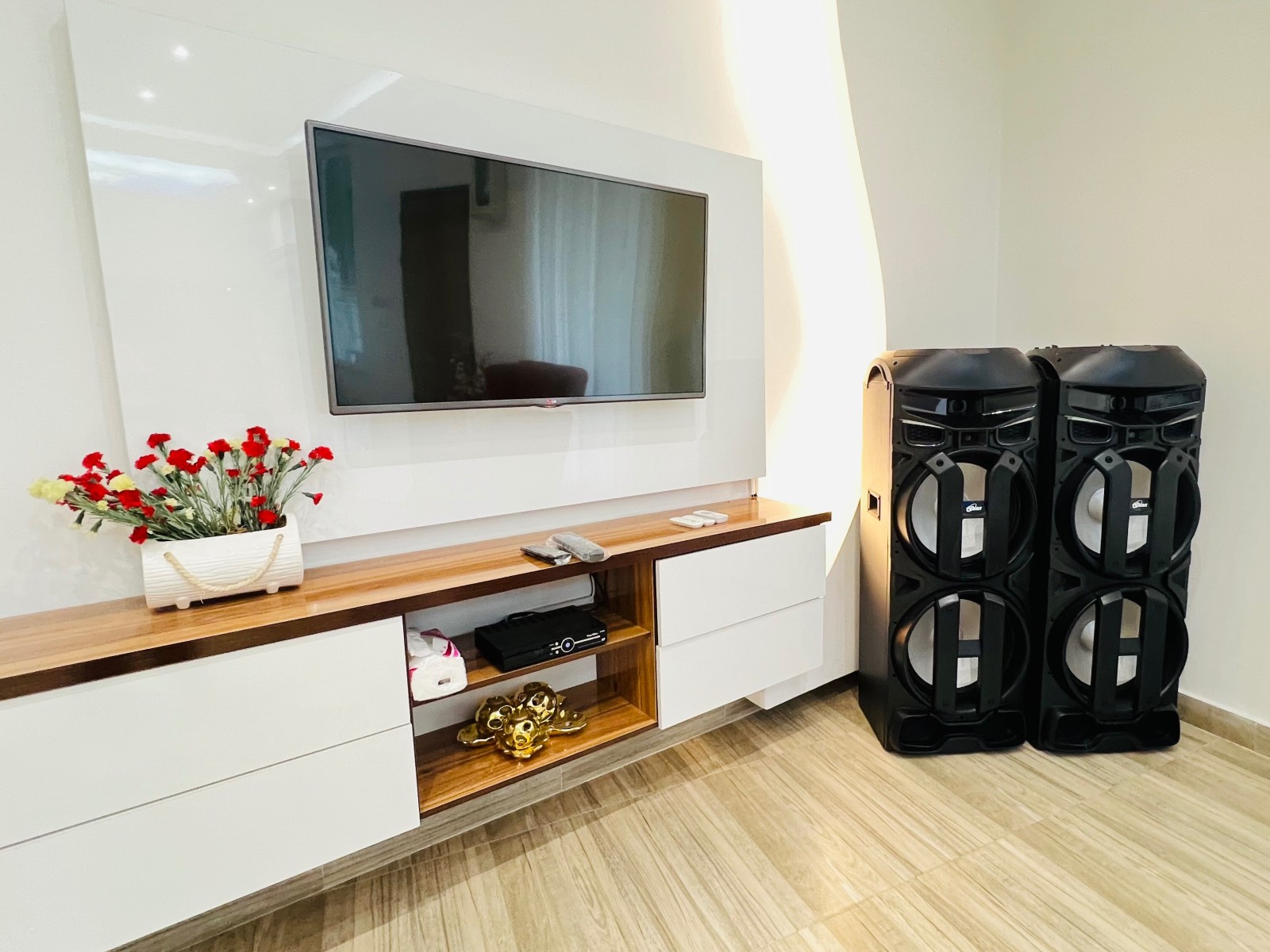 اتاق پذیرایی اتاق پذیرایی