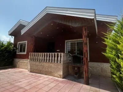 " ویلای سه خواب سی سرا استخردار سرپوشیده "