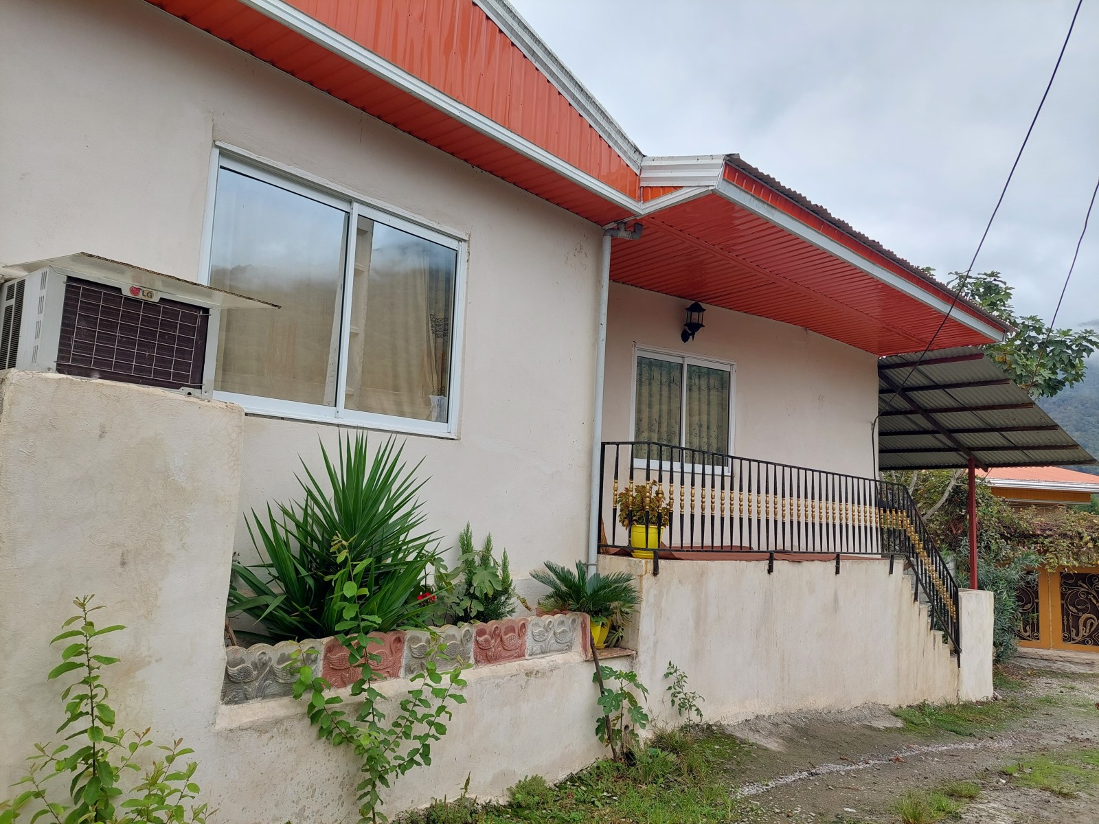 نمای ساختمان