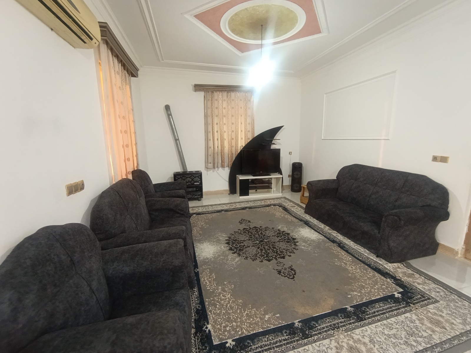 اتاق پذیرایی