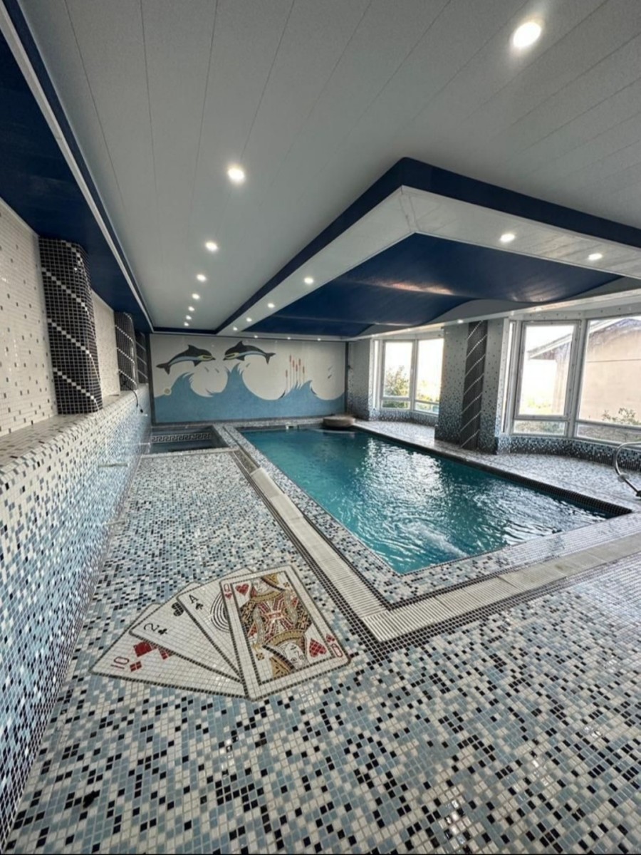 استخر استخر