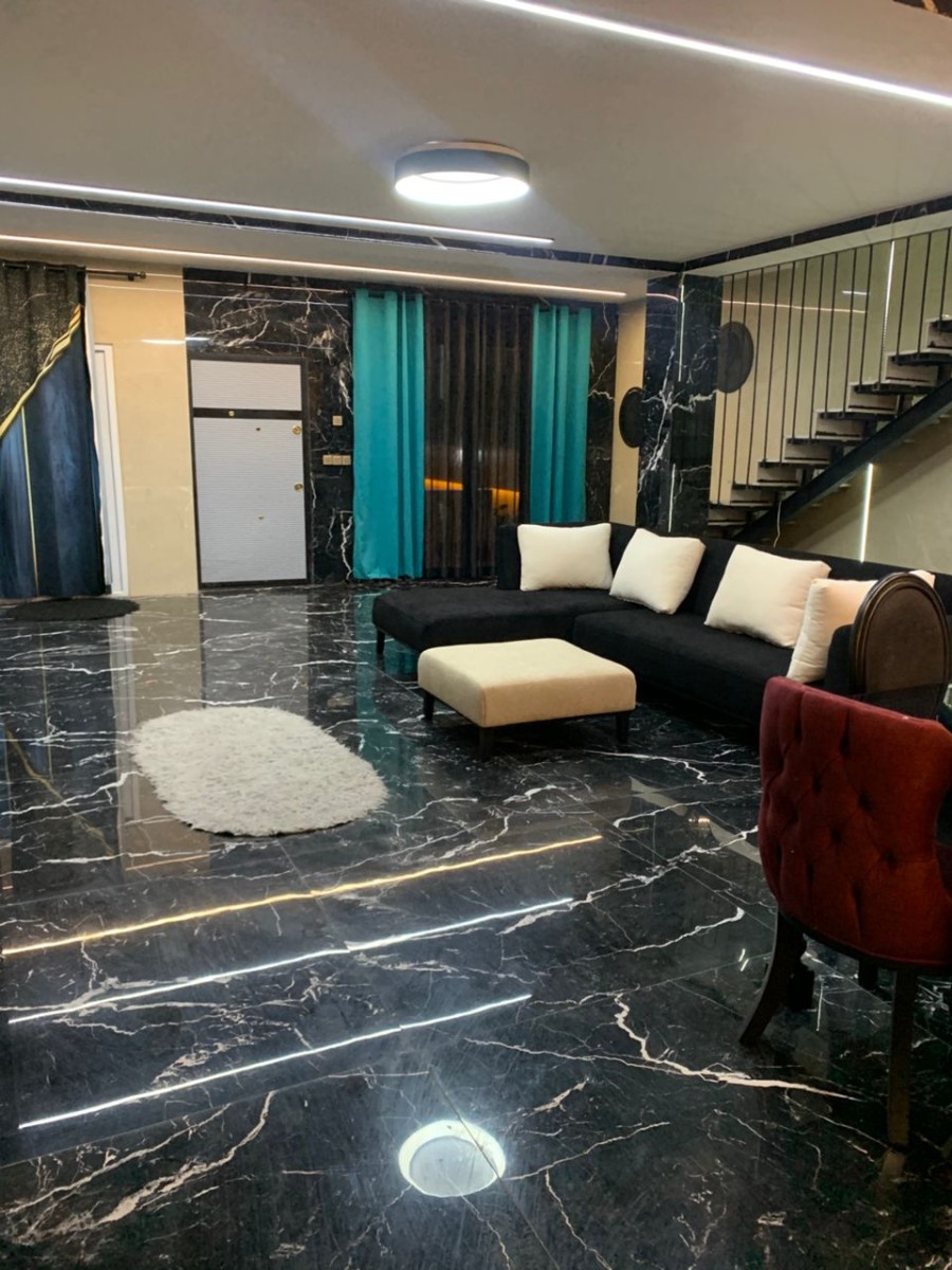 اتاق پذیرایی همکف اتاق پذیرایی همکف