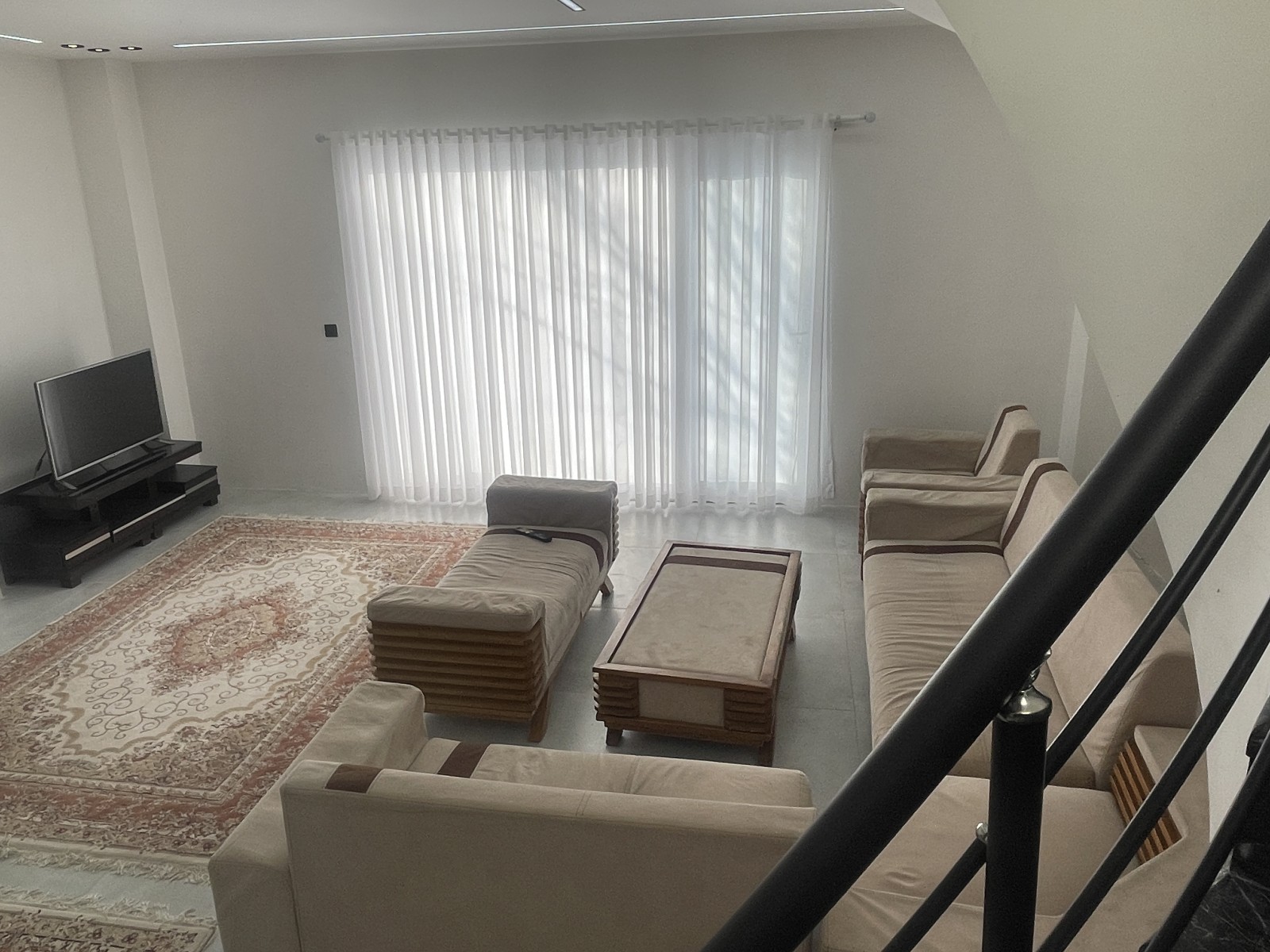 اتاق پذیرایی 1