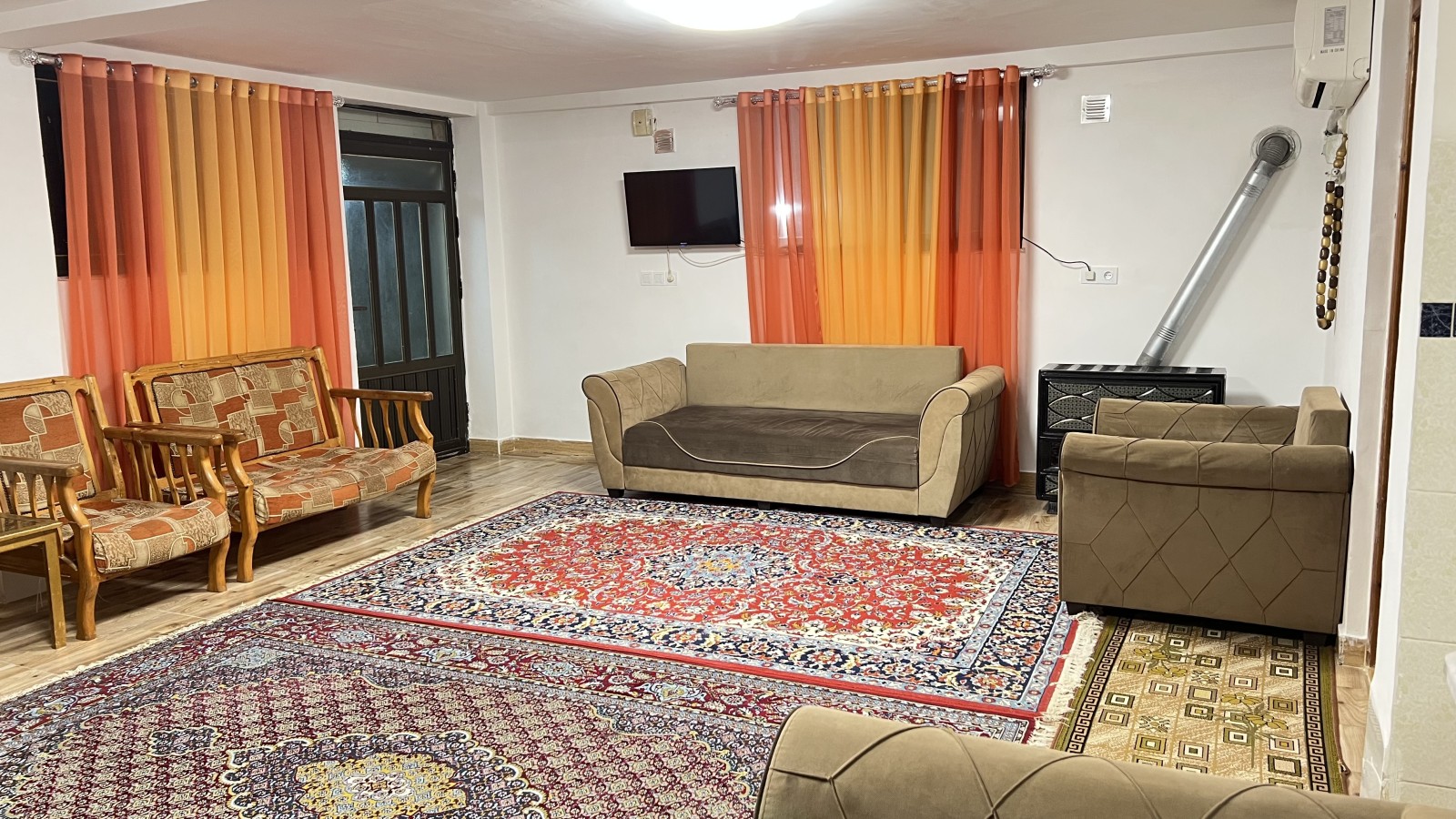 اتاق پذیرایی