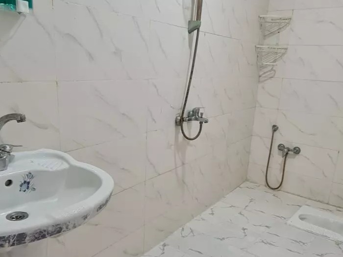 سرویس بهداشتی و حمام