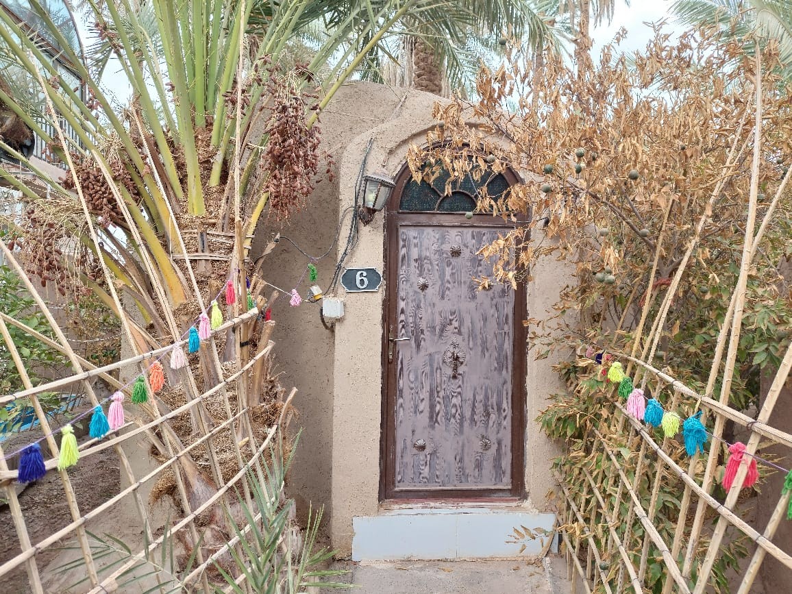 ورودی اقامتگاه ورودی اقامتگاه