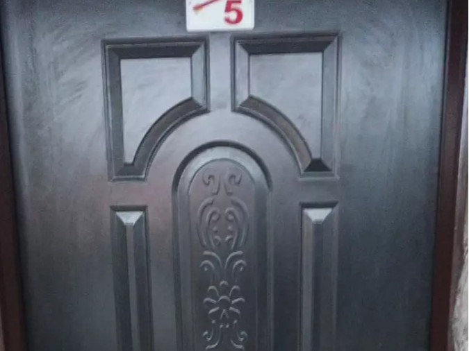 درب ورودی واحد