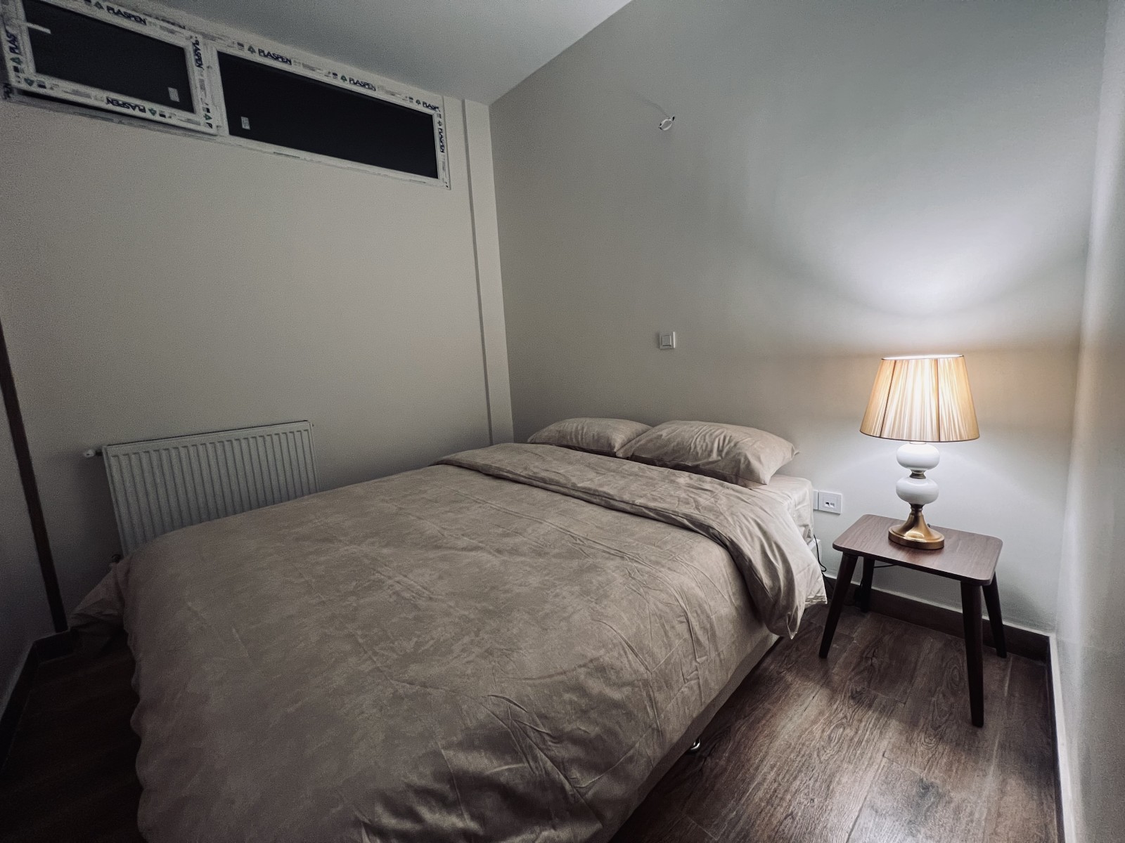 اتاق‌خواب 1