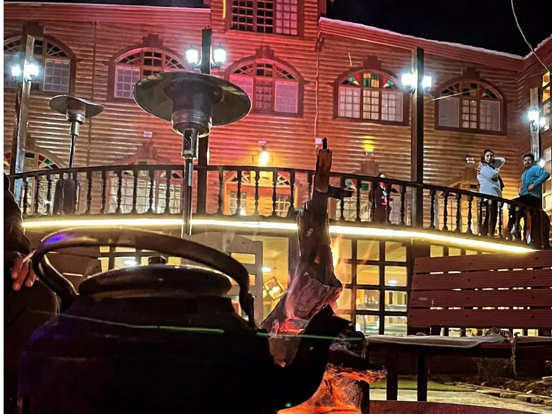 نمای ساختمان