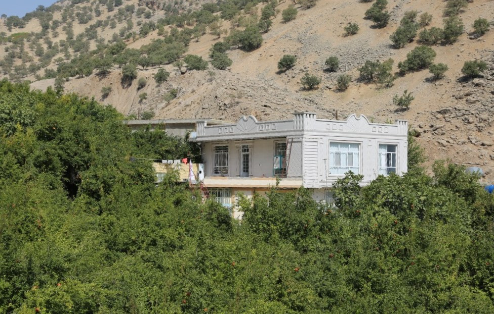 نمای ساختمان