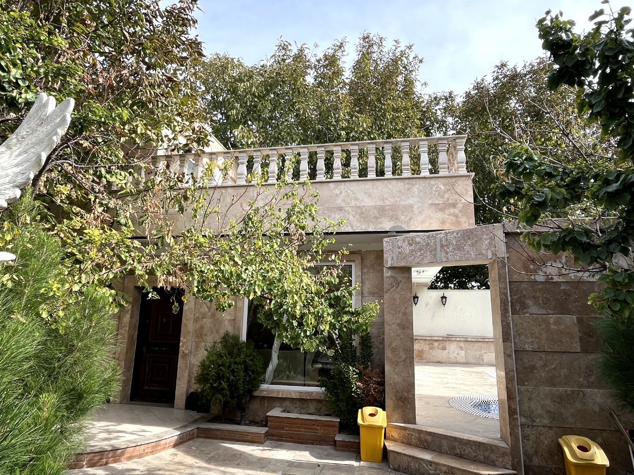 نمای ساختمان