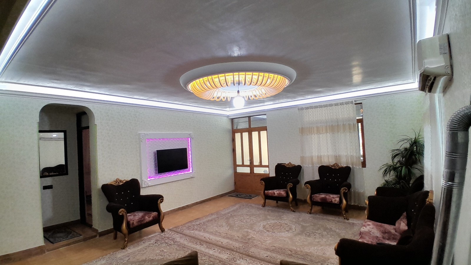 اتاق پذیرایی