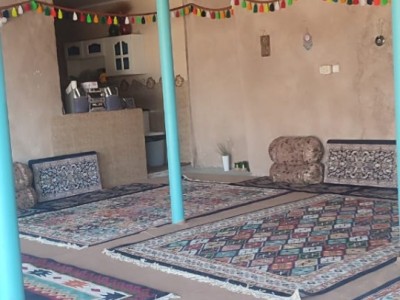 اقامتگاه بومگردی تکاب "اتاق 4"