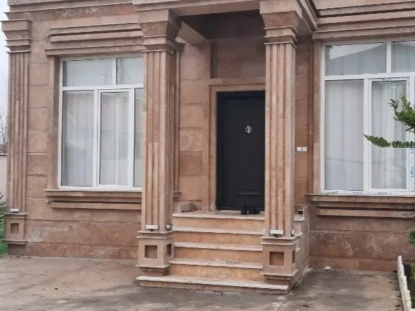 ورودی اقامتگاه