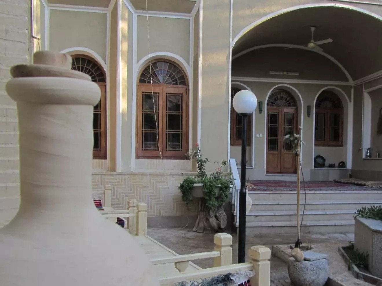 حیاط حیاط
