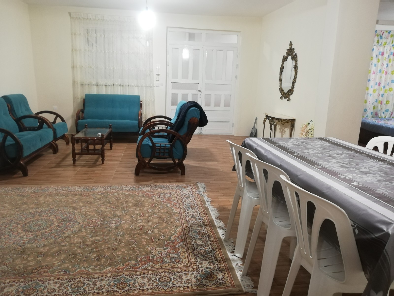 اتاق پذیرایی
