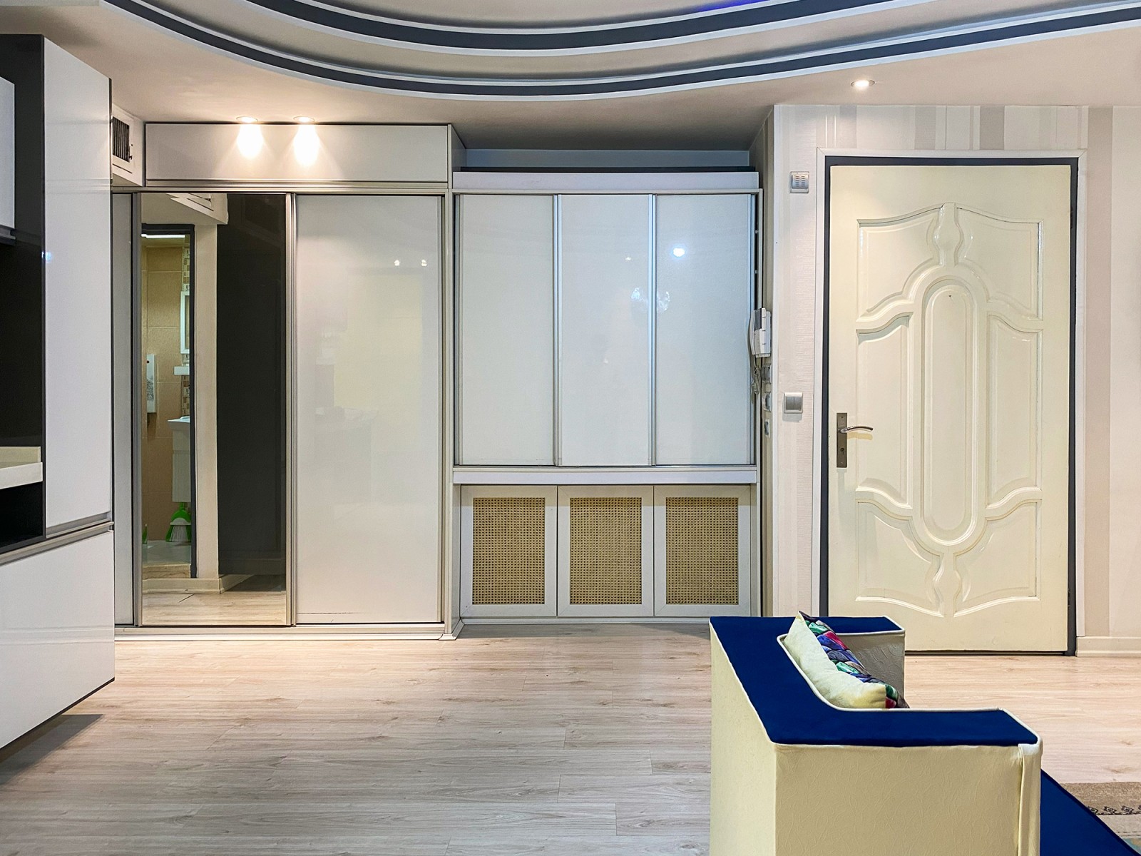 اتاق پذیرایی