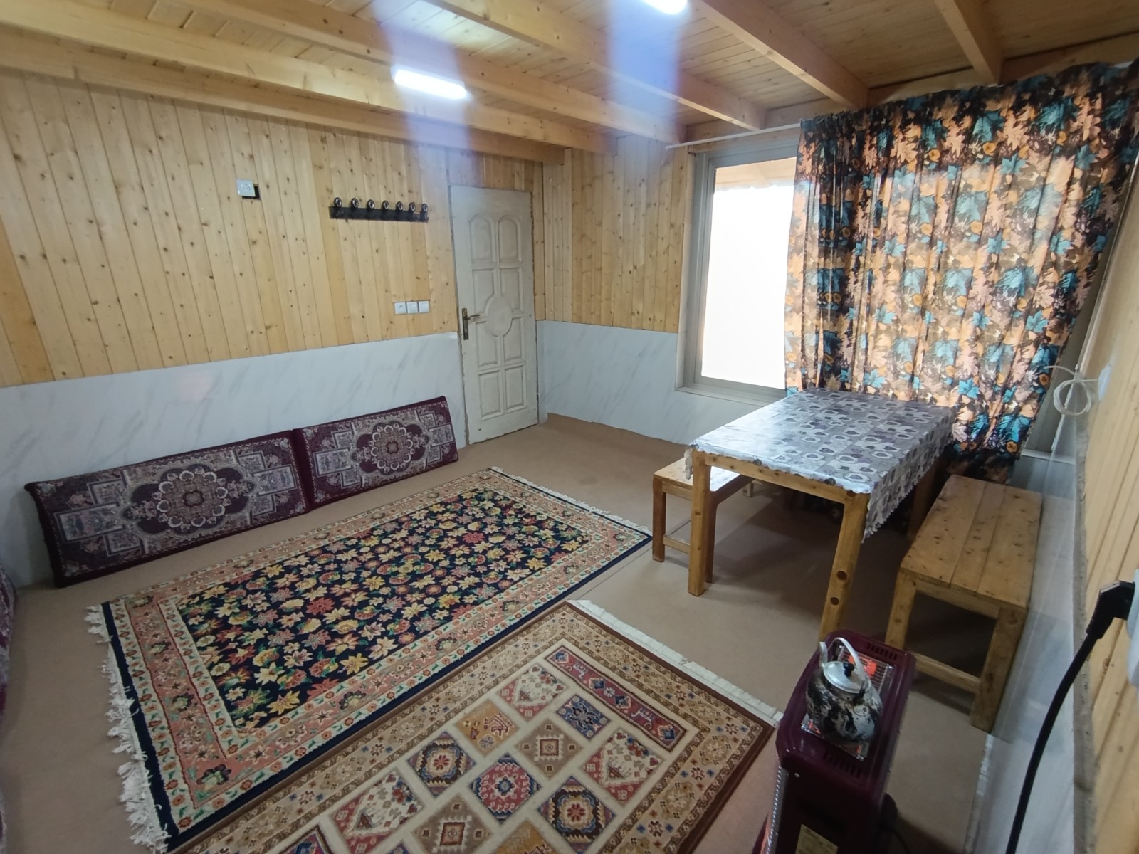 اتاق پذیرایی و خواب اتاق پذیرایی و خواب