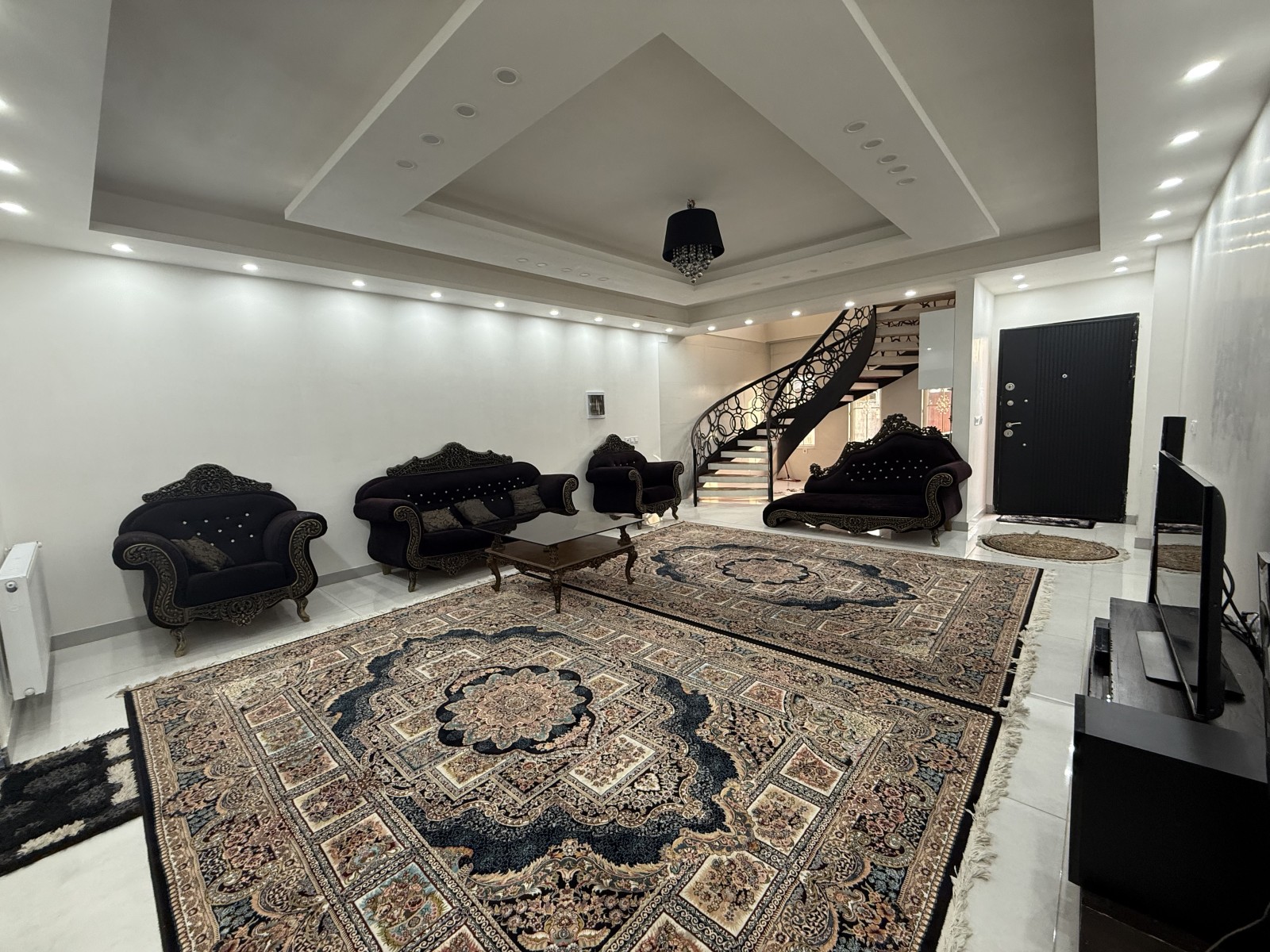 اتاق پذیرایی اتاق پذیرایی