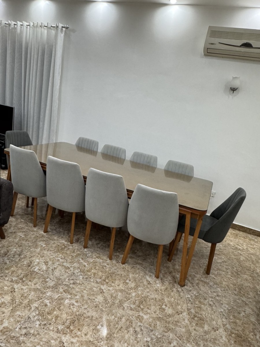 میز نهارخوری