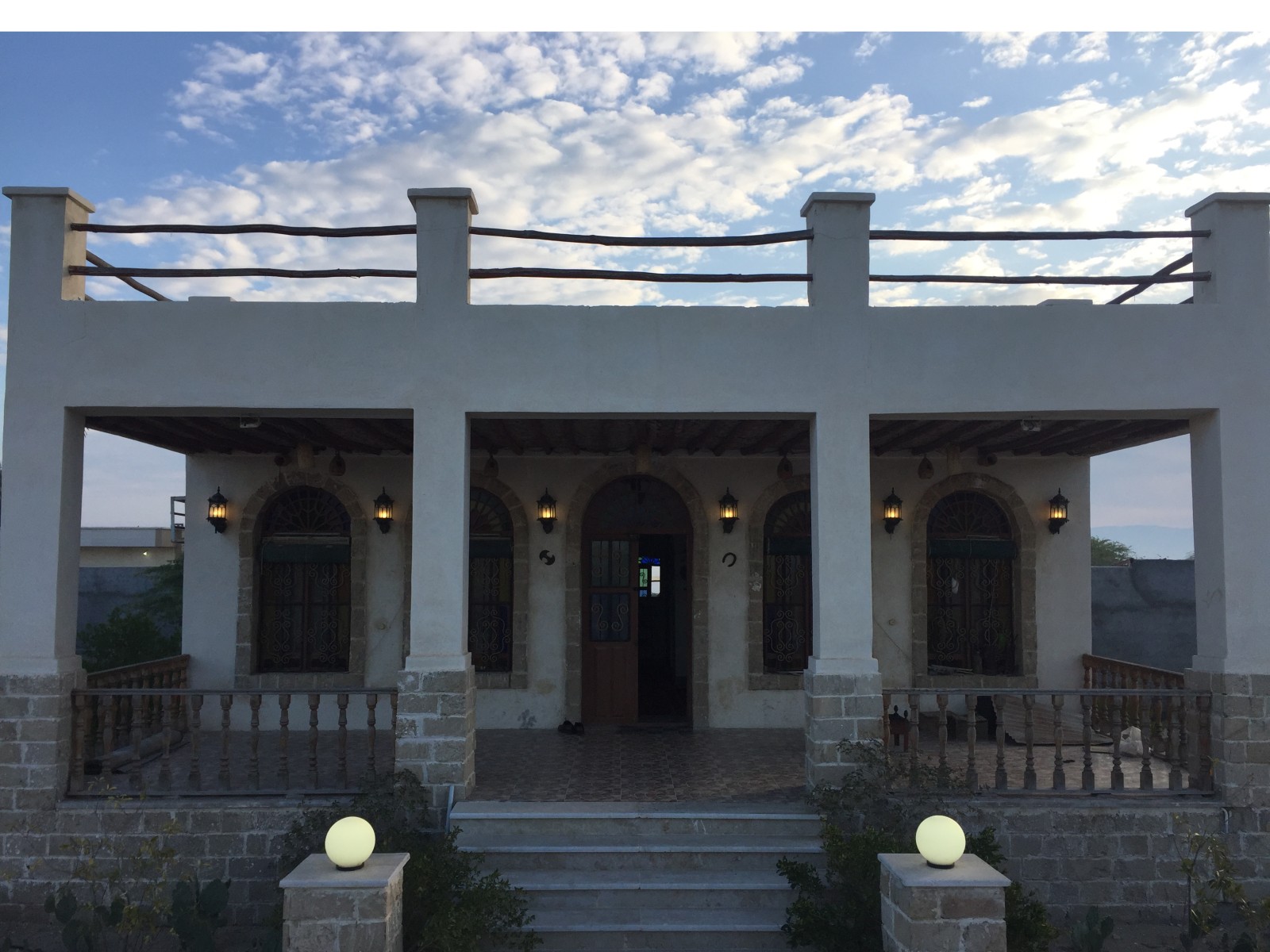 نمای ساختمان