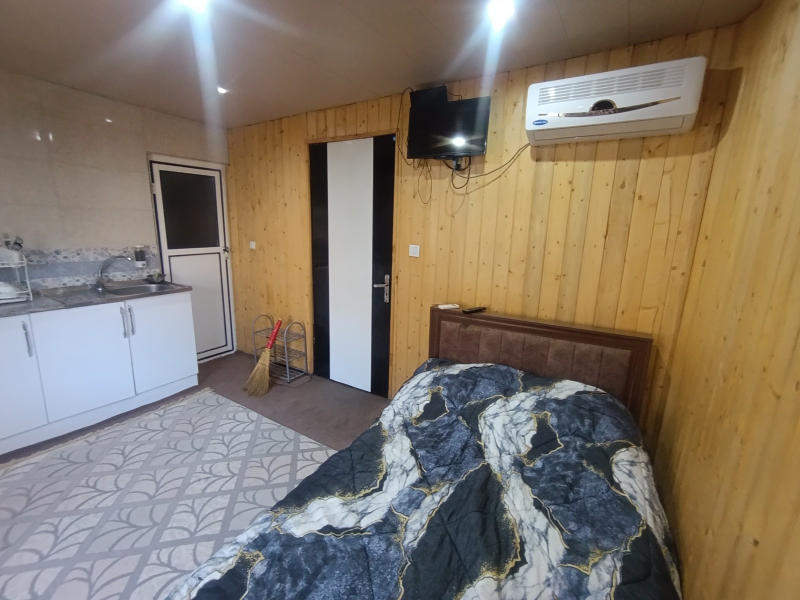 اتاق پذیرایی و خواب اتاق پذیرایی و خواب