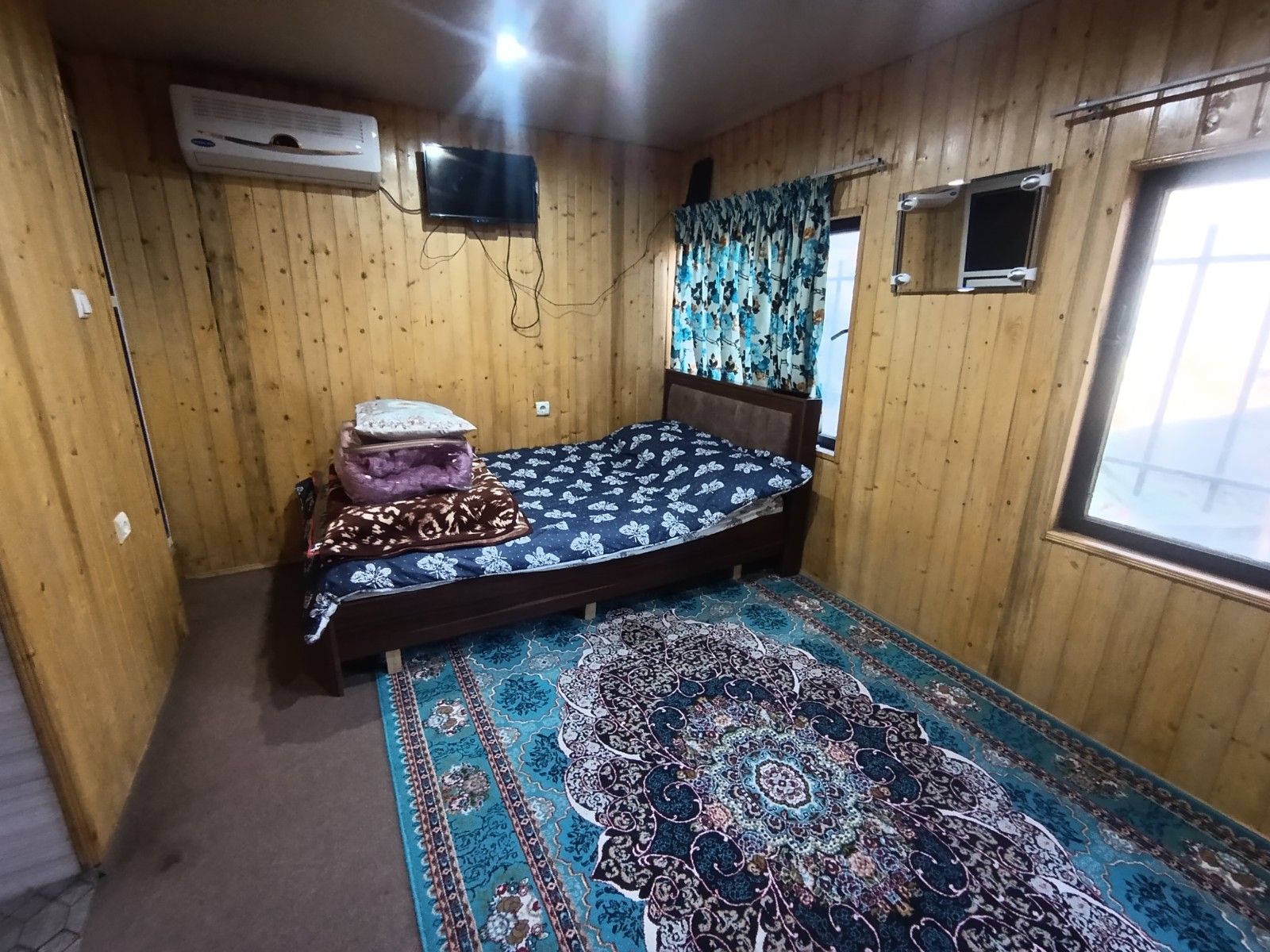 اتاق پذیرایی و خواب اتاق پذیرایی و خواب