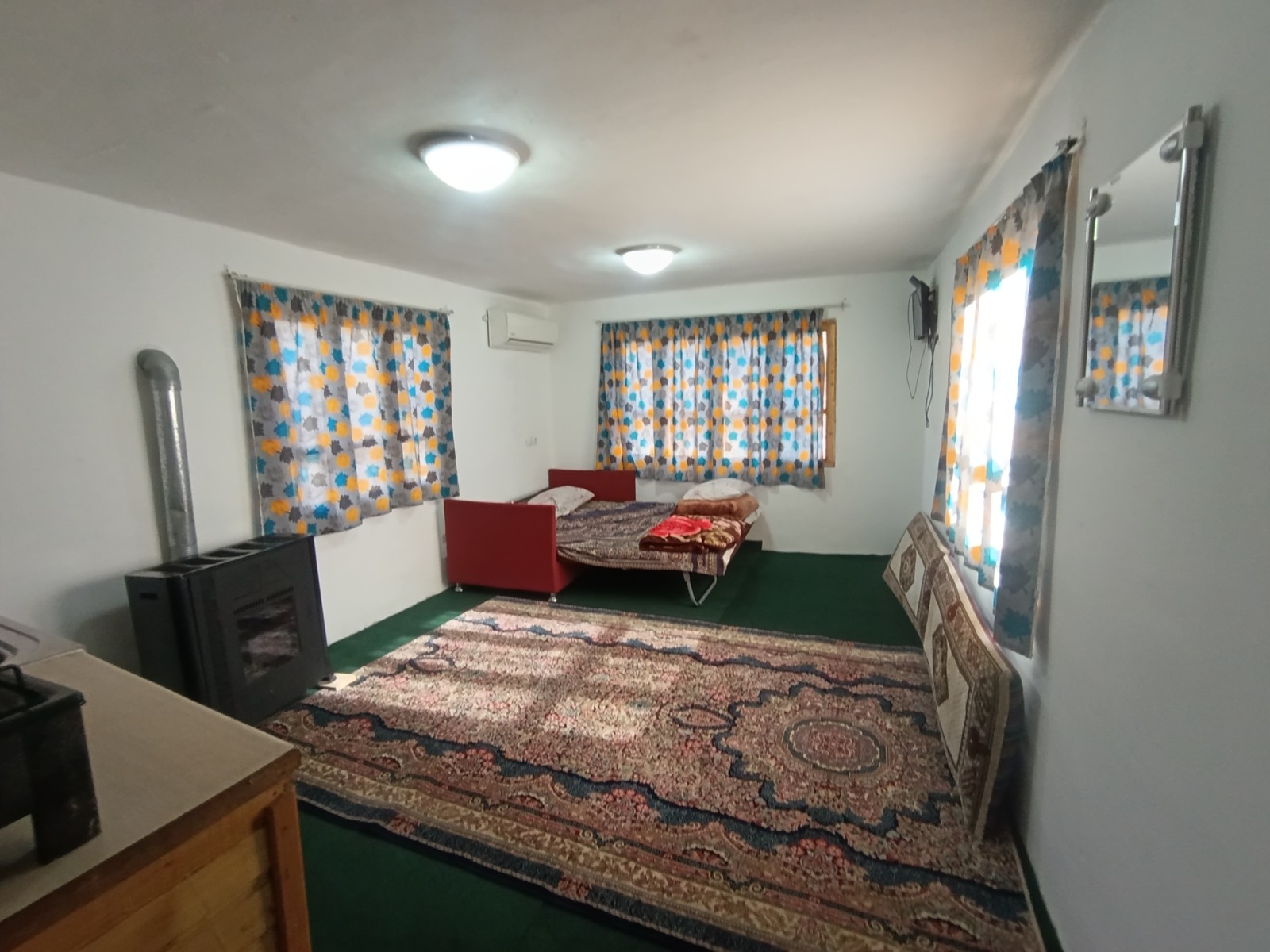 اتاق پذیرایی و خواب اتاق پذیرایی و خواب