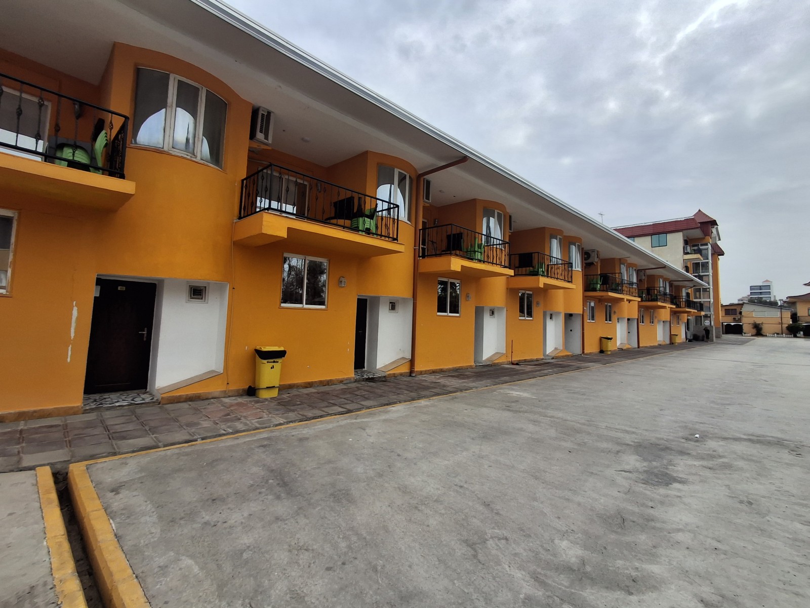 نمای ساختمان نمای ساختمان