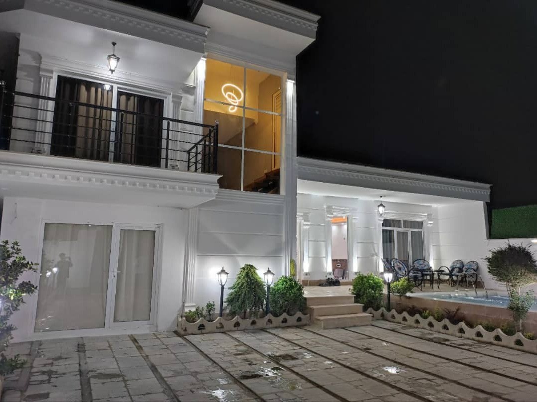 نمای ساختمان