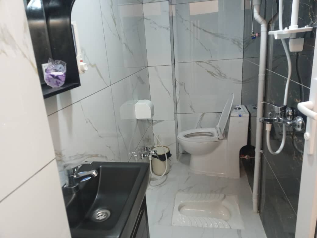 سرویس بهداشتی و حمام