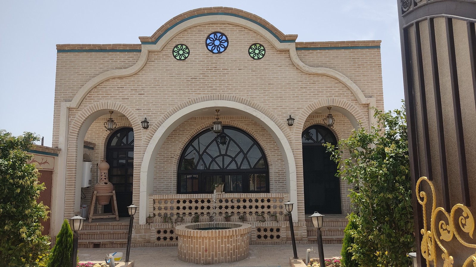 نمای ساختمان