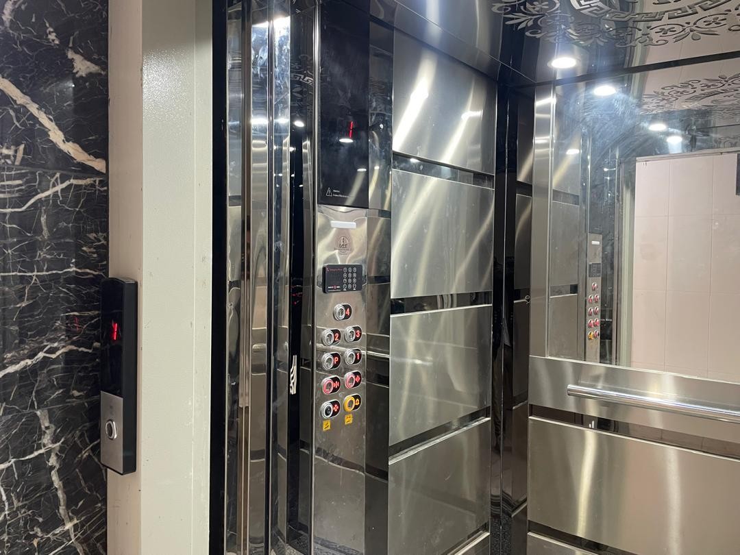 آسانسور آسانسور