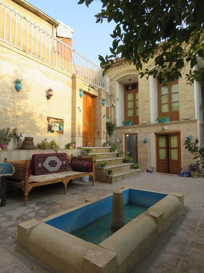 نمای ساختمان
