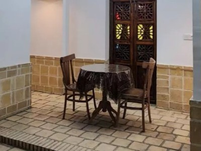 اقامتگاه بومگردی سید بابا احمد "اتاق یاقوت"