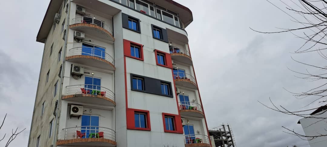 نمای ساختمان