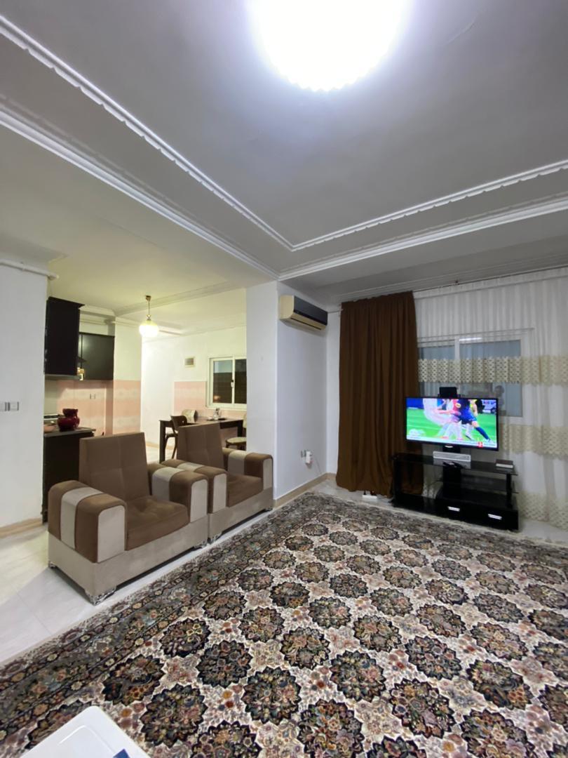 اتاق پذیرایی و آشپزخانه اتاق پذیرایی و آشپزخانه