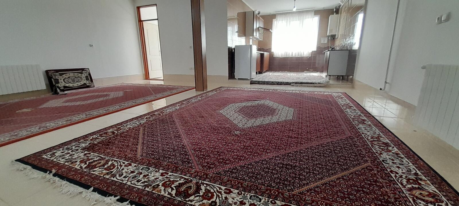 اتاق پذیرایی و آشپزخانه اتاق پذیرایی و آشپزخانه