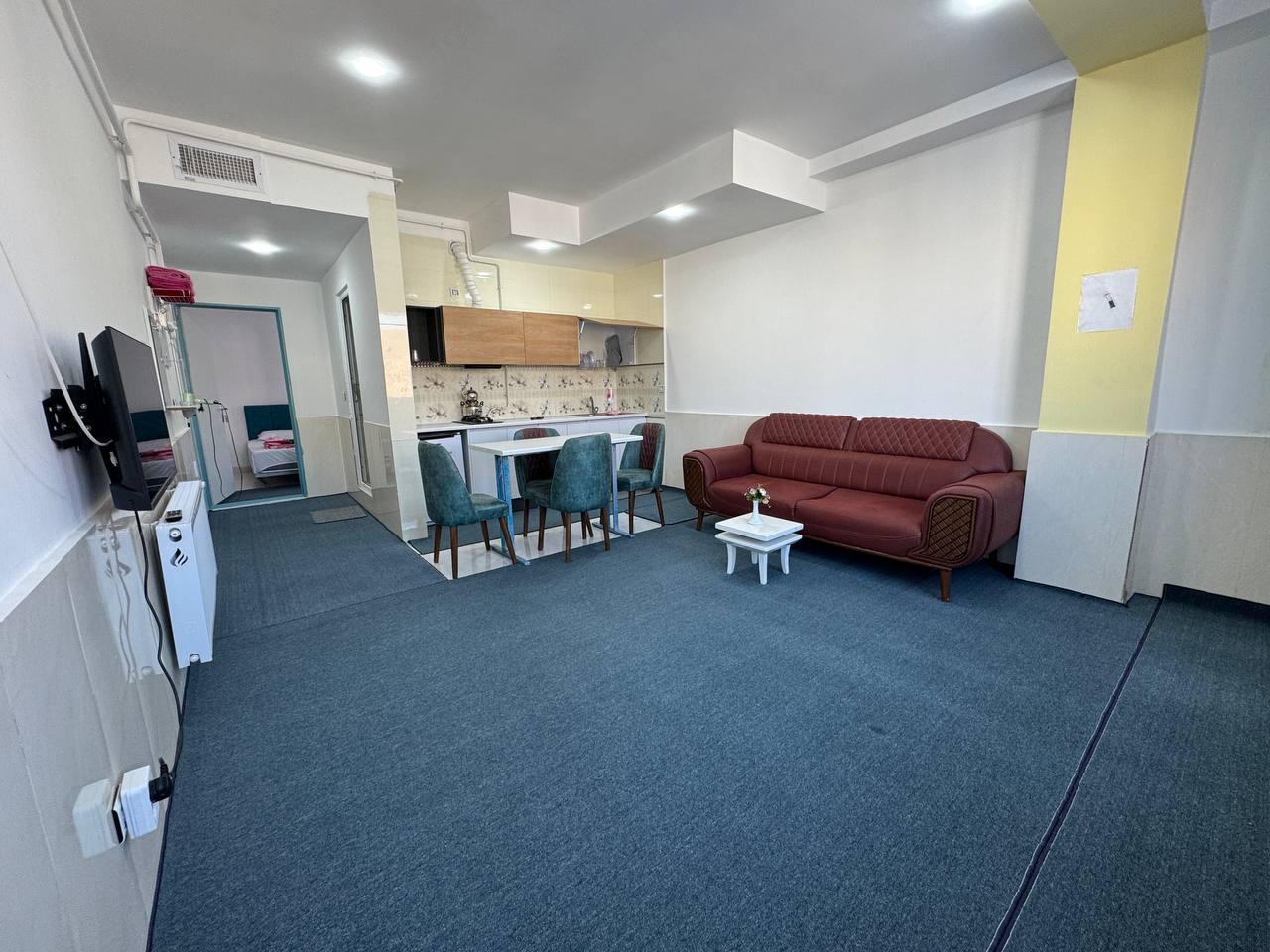 اتاق پذیرایی و آشپزخانه اتاق پذیرایی و آشپزخانه