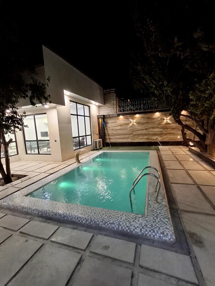 استخر استخر