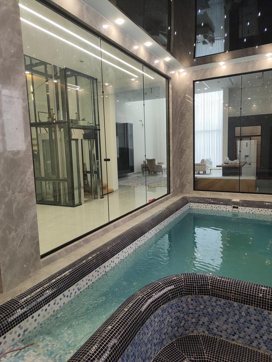 استخر و جکوزی