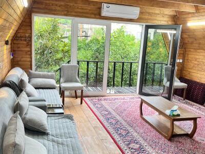 کلبه سوئیسی بهشت پدری "واحد هما"