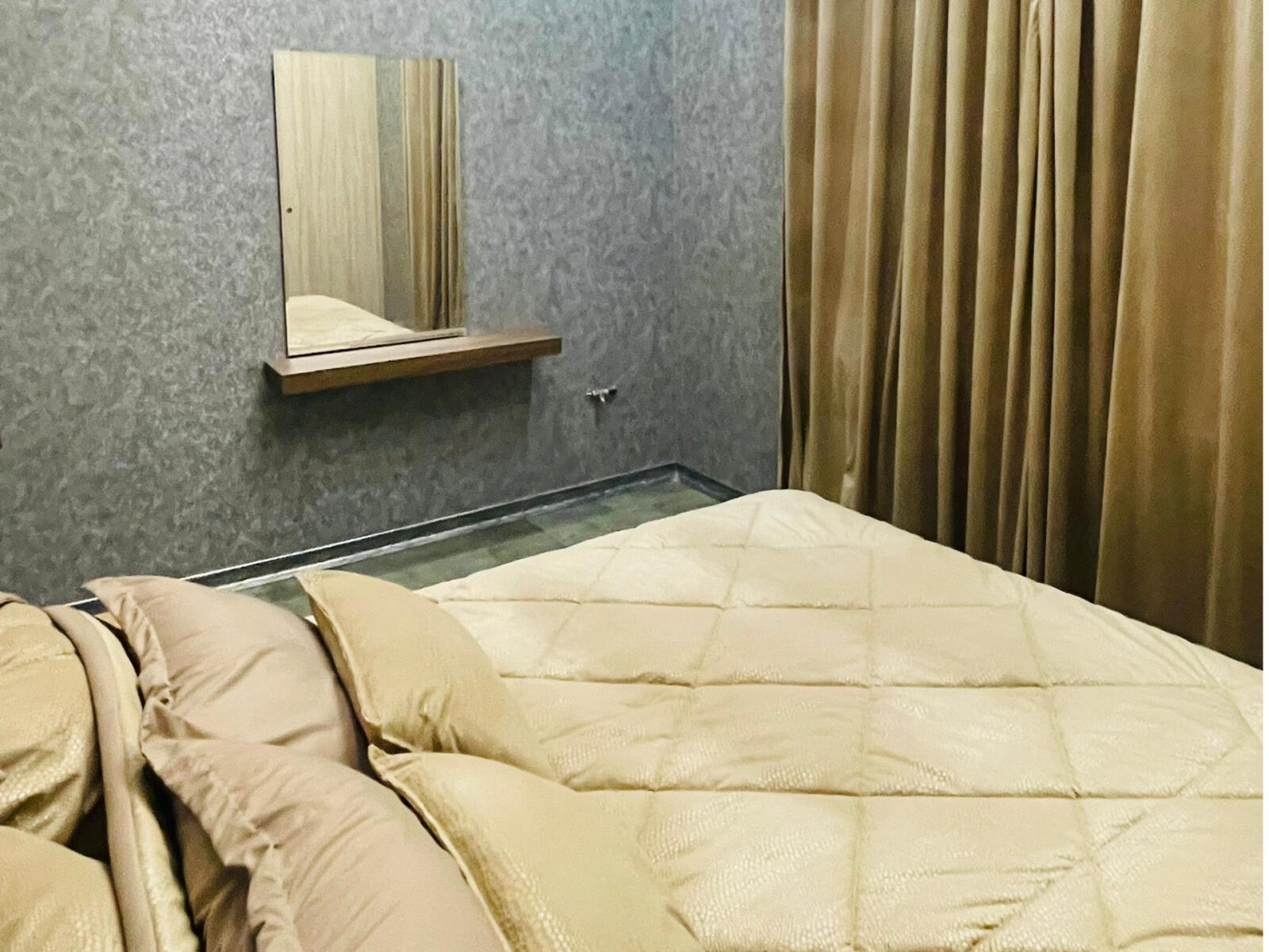 اتاق‌خواب 2